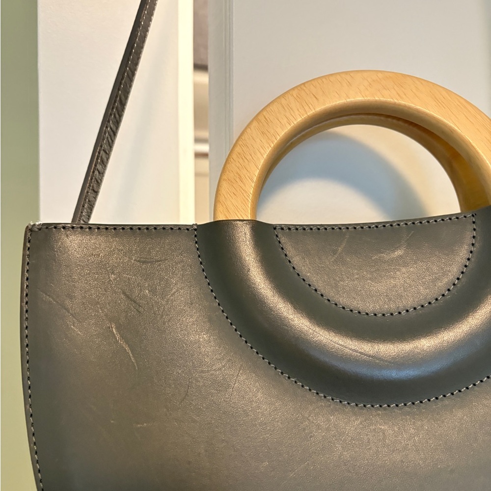 Sézane Gray Half-Moon Bag with wood handles - Picture 2 of 3